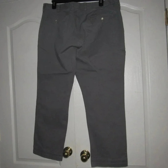 DULUTH Trading Company Flex Ballroom Relaxed Fit Khaki Gray Work Pants Size 40 - Picture 2 of 3